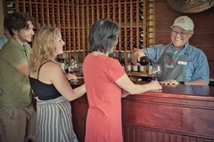 River Stone Estate wine tasting