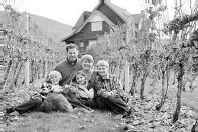 Black and white image of Kane family