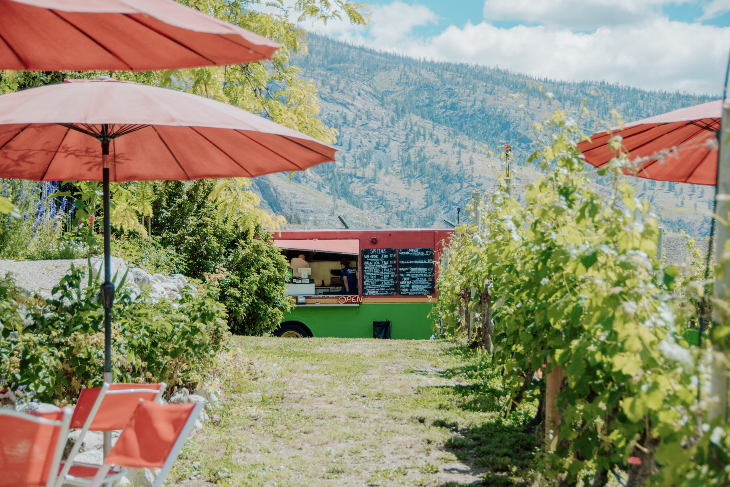 Live Music & Food Truck Saturdays at River Stone