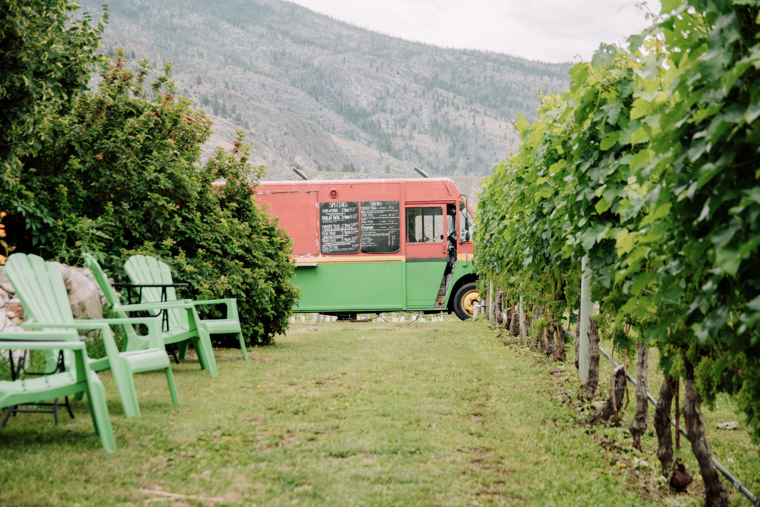 Live Music & Food Truck Saturdays at River Stone